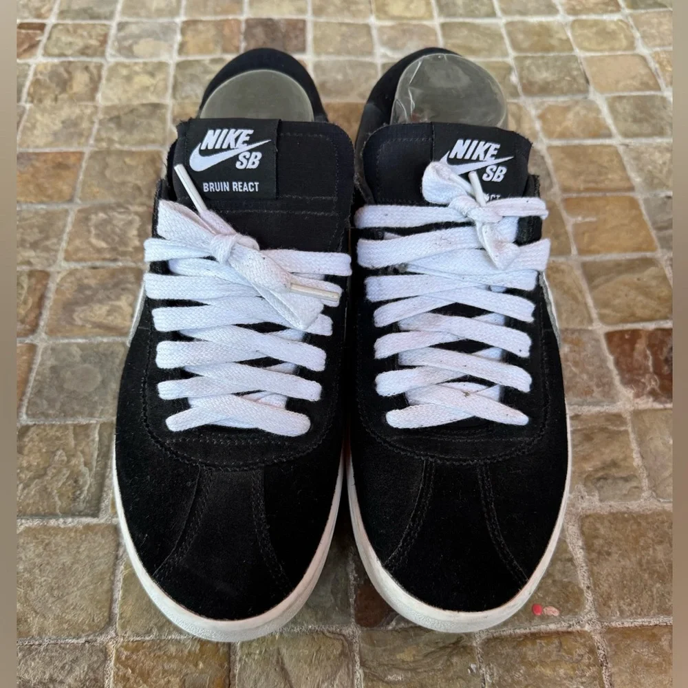 Nike bruin react sb Nike Black and White Athletic Shoes